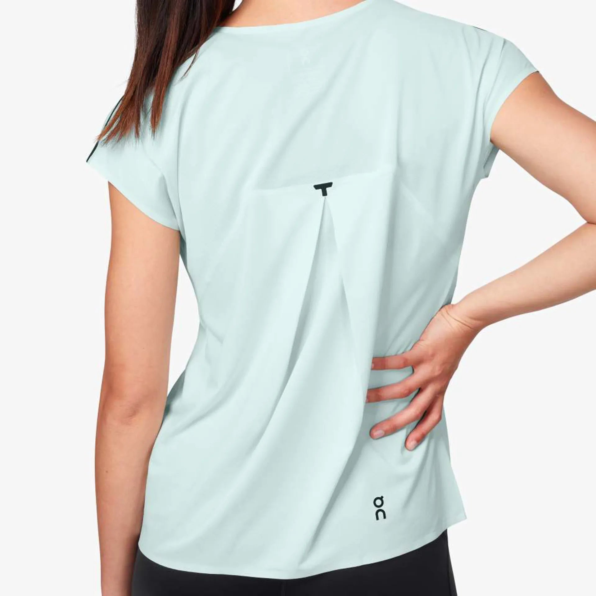 PERFORMANCE-T WOMEN