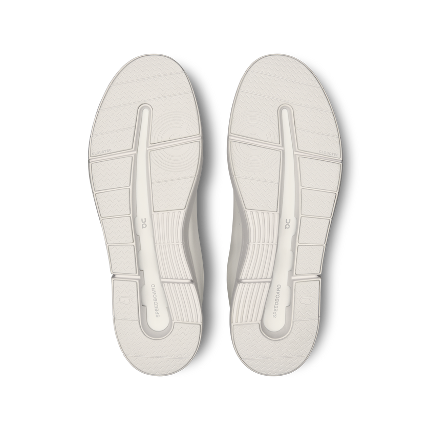 THE ROGER ADVANTAGE MEN