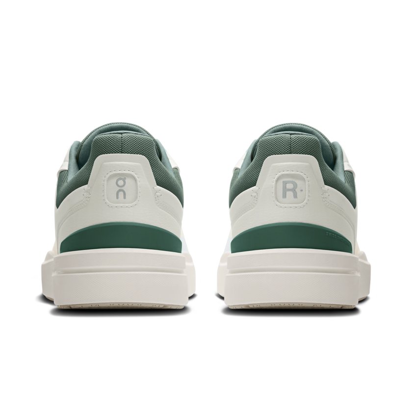 THE ROGER ADVANTAGE MEN