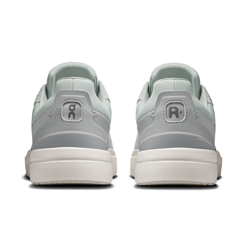 THE ROGER ADVANTAGE MEN